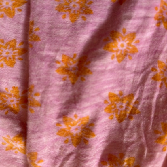 Magnolia Pearl Viggo T Top in the Texas Yellow Star - Picture 5 of 5